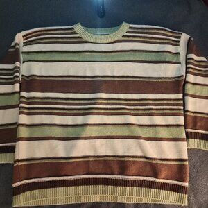 Unbranded knit sweater size medium